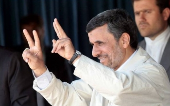 قیمت کاپشن احمدی‌نژاد سر به فلک کشید!