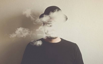 ۸ ماده غذایی که باعث ایجاد مه مغزی می‌شوند