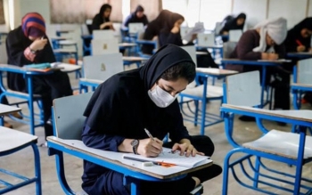 تصحیح برگه هر دانش آموز توسط ۳۰ مصحح!