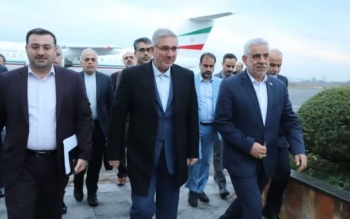 معاون رئیس جمهور و رئیس سازمان برنامه و بودجه کشور وارد گیلان شد