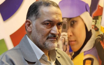 رئیس سابق ۳میلیارد گرفت،پرسنل حقوق نگرفته اند
