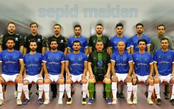 صعود سپید ماکیان به‌ جمع ۸ تیم برتر ایران