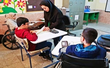 واریز «حقوق» و «عیدی» بازنشستگان جدید آموزش و پرورش استثنایی تا پایان بهمن 