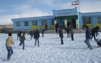  مدارس رشت و چند شهر دیگر فردا هم تعطیل شد/آغاز به کار ادارات گیلان با ۲ ساعت تاخیر