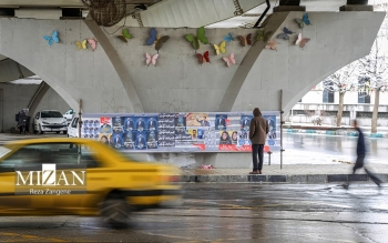 خودشان به چه دردی می خورند که عکس شان بخورد!