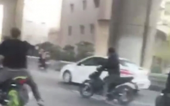 فیلمی هولناک از زورگیری در اتوبان صدر تهران در روز روشن