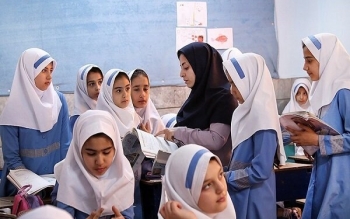 درخواست آموزش و پرورش برای جذب ۷۴ هزار نیروی جدید