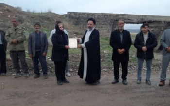 نجات، به سبک دهقان فداکار اینبار توسط یک زن جوان تکرار شد