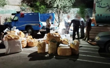 کشف ۲۴ میلیارد پوشاک قاچاق در رودبار