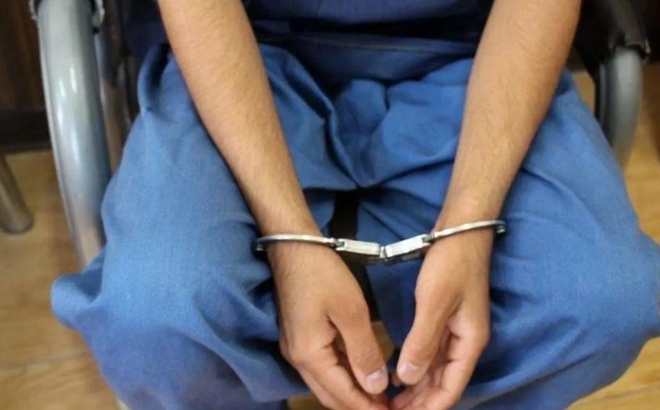 پسر عصبانی مادرش را به قتل رساند
