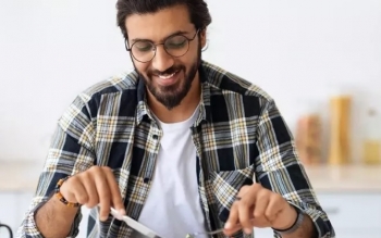 ۴ ماده غذایی که خطر ابتلا به سرطان پروستات را افزایش می‌دهند
