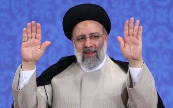 رییسی به شهادت رسید