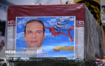  پیکر شهید دریانوش کمک خلبان بالگرد رئیس جمهوری به خاک  سپرده شد