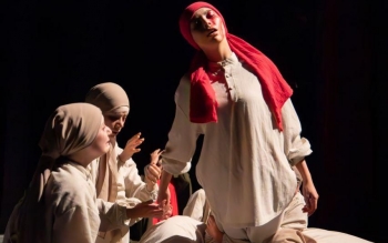 تئاتر «من ملاله هستم» در رشت روی صحنه رفت/تصاویر