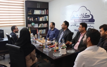 تمجید از رویکرد حرفه ای کلانشهر به مشکلات شهری/توضیح درباره پروژه های عمرانی، نوسازی تاکسی ها و زباله گردهای رشت