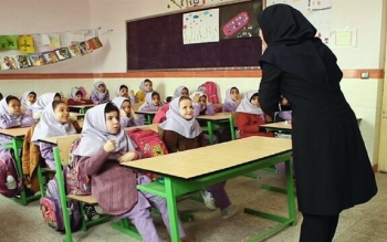 ارائه شناسنامه اخلاقی به معلمان کذب است