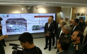 بازدید رئیس جمهور از قرارگاه سازندگی خاتم الانبیاء (ص)