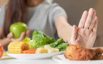 «من که ناهار و شام نمی خورم، چرا وزنم کم نمی شود؟»/ پاسخ یک متخصص