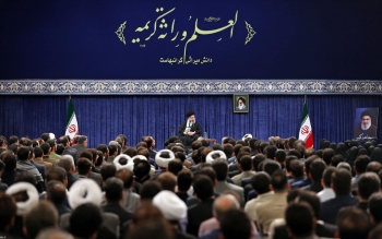 تنها راه پایان جنگ در منطقه کم شدن شرّ آمریکا
