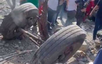 مرگ دلخراش ۲ دانش آموز به دلیل برخورد کامیون با تاکسی 