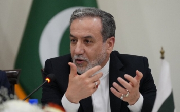 عراقچی: فعلا قصد گفت وگو با آمریکا را نداریم/ به روسیه سفر خواهم کرد
