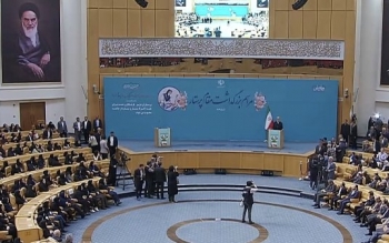 برازنده نیست این همه یارانه بدهیم، ولی کسانی نان شب پیدا نکنند