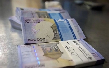 حداقل حقوق سال آینده ۱۸.۶ میلیون تومان تعیین شد