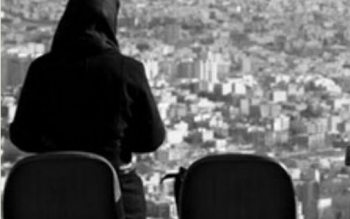 دختر ۱۴ ساله: ناپدری‌ام قصد دست درازی داشت، از خانه فرار کردم
