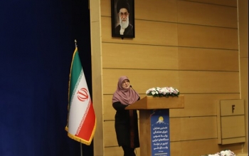 مهاجرانی: خبر دروغ تولید نخواهیم کرد