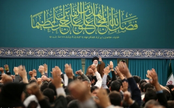  پایگاه‌های آمریکا در سوریه زیر پای جوانان سوری لگدمال خواهد شد