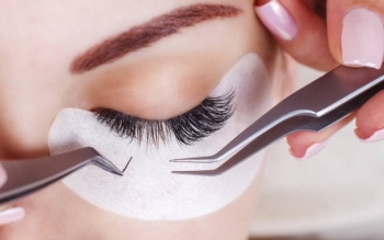 نکات و خطراتی که قبل از کاشت مژه باید بدانید