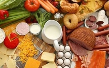کدام موادغذایی در کاهش روند پیری موثرند؟