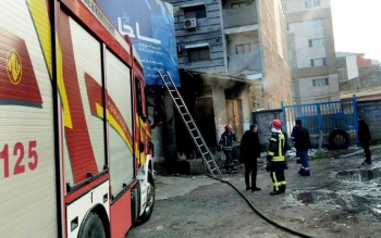 معتادان، اتاقک پُست برق بلوار انصاری رشت را آتش زدند/تصاویر