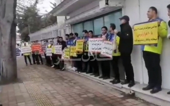 فیلم/تجمع پرسنل اورژانس گیلان در اعتراض به حقوق اندک و مطالبات معوق/توضیحات رئیس دانشگاه علوم پزشکی
