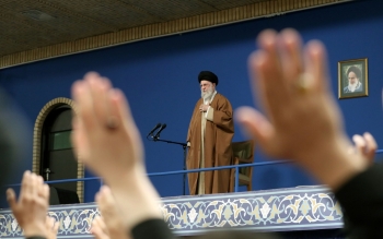 وظایف مردم و قوای سه‌گانه برای تحقق شعار سال