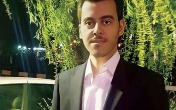 مرگ دردناک پزشک جوان در کویر به علت تشنگی شدید/ او در باتلاق فرو رفته بود؟