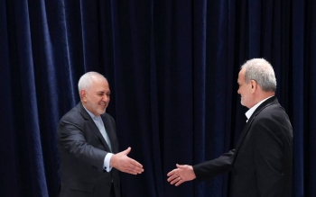 رئیس جمهور با قدردانی از محمدجواد ظریف؛علاقه مند هستم همچنان از شایستگی های علمی و تجربی شما استفاده کنم