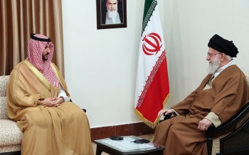 رهبر انقلاب خطاب به وزیر دفاع عربستان:اینکه برادران در منطقه به یکدیگر کمک کنند بسیار بهتر از تکیه به دیگران است