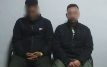 از کشف چراغ چشمک زن پلیسی،تفنگ پلاستیکی تا ساتور،قمه و قرص متادون
