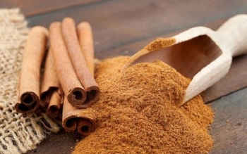 زیاد دارچین نخورید؛ داروهایتان بی اثر می‌شود!