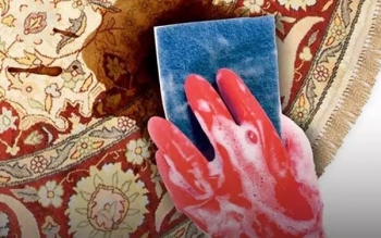 با این روش ها لکه چای را از فرش تان محو کنید!