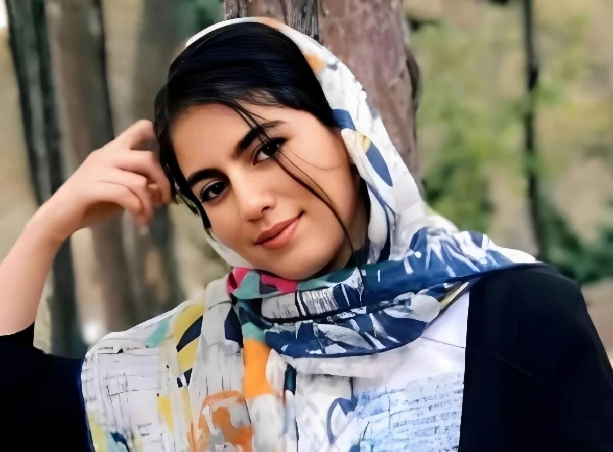 جمع‌آوری کمک‌های مردمی برای «تفاضل دیه» الهه حسین‌نژاد کلاهبرداری است