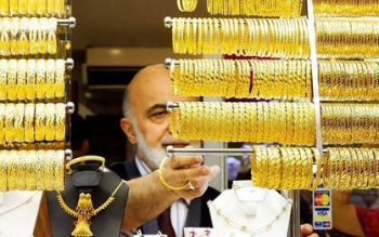 طلای جهانی در آستانه ثبت بزرگ ترین جهش روزانه از سال ۲۰۰۸