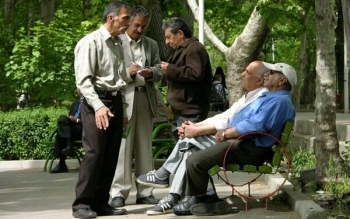 معوقات فروردین بازنشستگان تأمین اجتماعی چه زمانی پرداخت می‌شود؟