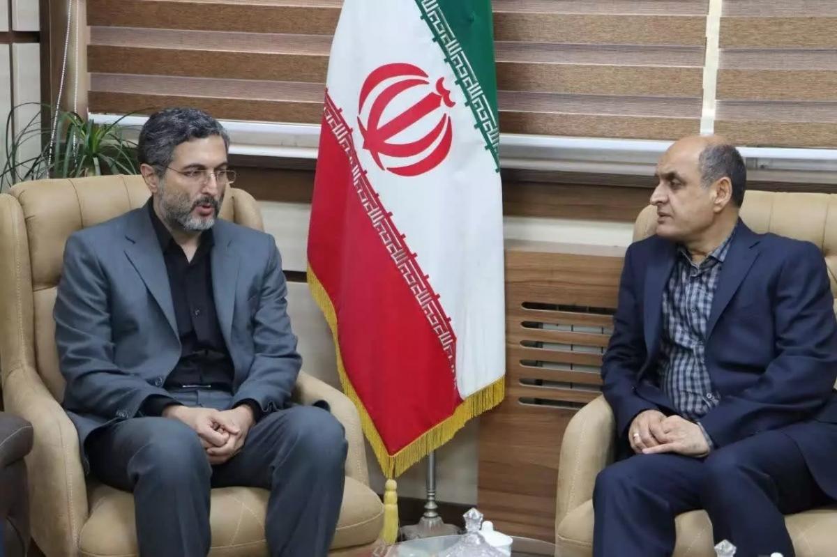 تنها بازمانده خانواده شهید هسته ای صدیقی: برادرم ۳۰ سال برای امنیت مردم بی نام و نشان جنگید