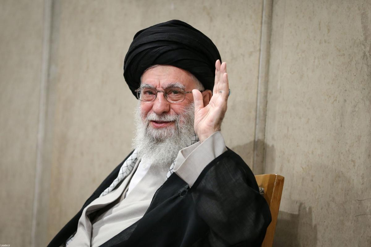 نحوه اداره کشور در دوره انتقالی بعد از شهادت رهبر انقلاب تشریح شد