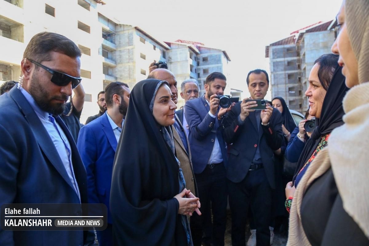 گزارش تصویری؛ حضور فرزانه صادق وزیر راه و شهرسازی در گیلان و بازدید از پروژه مسکن ملی رشت
