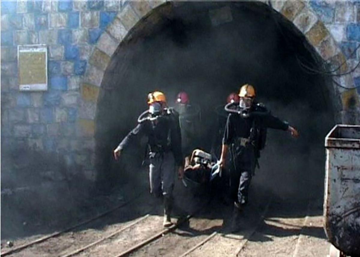 حادثه ریزش سقف در معدن پرورده طبس؛ یک کارگر جان باخت