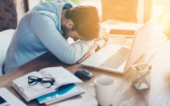  مغز کثیف مقصر اصلی حواس‌پرتی شما پس از بی‌خوابی است