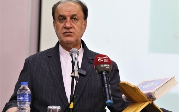 افزایش حقوق  کارکنان دولت تا ۵۰ درصد برای کارکنان با دریافتی پایین